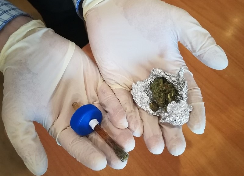 Marihuana znaleziona u 15 latka ze Świerszczy