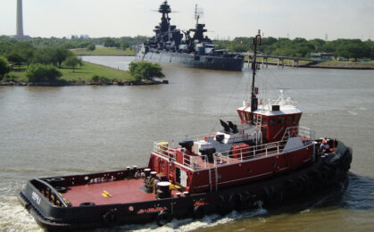 statki marynarki wojennej na wodzie